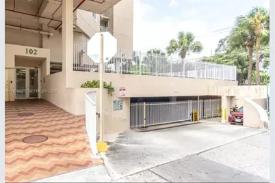 102 SW 6th Ave #604, Miami, FL 33130 - Photo 2