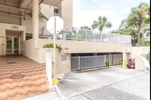 102 SW 6th Ave, Miami, FL 33130 - Photo 2