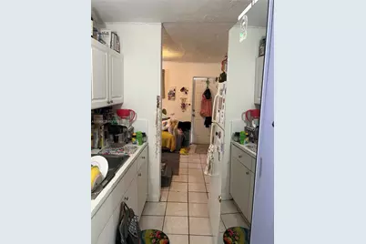 106 NW 3rd St #106, Hallandale Beach, FL 33009 - Photo 4