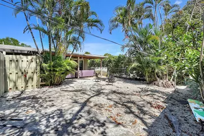 2470 NE 182nd Ter #2, North Miami Beach, FL 33160 - Photo 28
