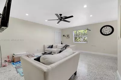 2470 NE 182nd Ter #2, North Miami Beach, FL 33160 - Photo 12