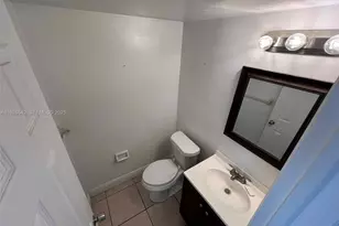 3257 NE 13th St, Pompano Beach, FL 33062 - Photo 10