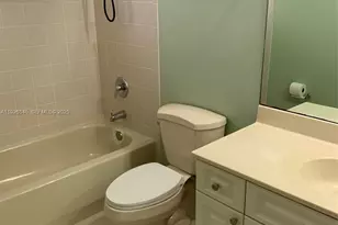 7116 W Pinecreek Way, Coconut Creek, FL 33073 - Photo 24