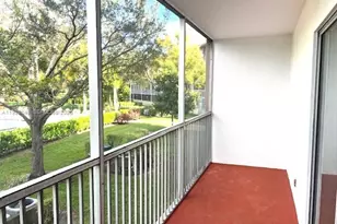 13455 SW 9th Ct, Pembroke Pines, FL 33027 - Photo 24