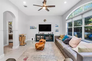 7665 NW 19th Ct, Pembroke Pines, FL 33024 - Photo 20