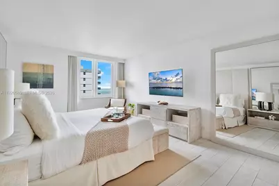 102 24th St #1413, Miami Beach, FL 33139 - Photo 16