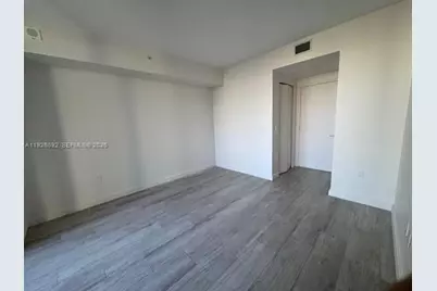 45 SW 9th St #2209, Miami, FL 33130 - Photo 16