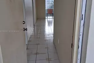 2905 Point E Dr, Aventura, FL 33160 - Photo 6