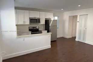 2006 Calais Dr, Miami Beach, FL 33141 - Photo 4