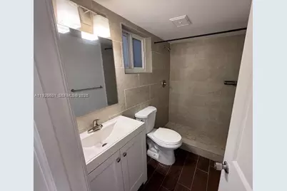 2006 Calais Dr #1, Miami Beach, FL 33141 - Photo 10