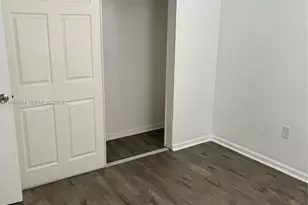 2520 NE 181st St, North Miami Beach, FL 33160 - Photo 10