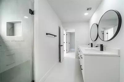 18101 NW 19th Ave, Miami Gardens, FL 33056 - Photo 30