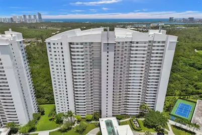 15051 Royal Oaks Ln #2601, North Miami, FL 33181 - Photo 34