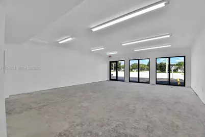 2990 Griffin Rd #1, Dania Beach, FL 33312 - Photo 4