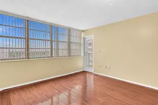 1301 NE Miami Gardens Dr, Miami, FL 33179 - Photo 26