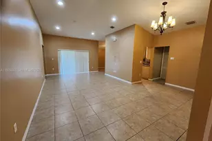 1580 NE 35th Ave, Homestead, FL 33033 - Photo 2