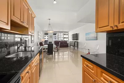 100 Lincoln Rd #702, Miami Beach, FL 33139 - Photo 4