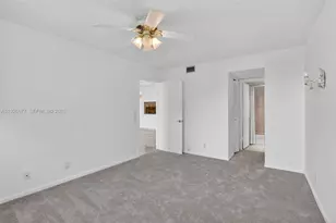 9235 Lagoon Pl, Davie, FL 33324 - Photo 18