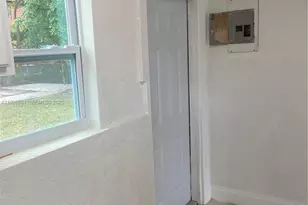 2122 NW 5th St, Pompano Beach, FL 33069 - Photo 4