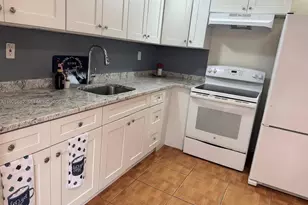 19354 NW 28th Ct, Miami Gardens, FL 33056 - Photo 2