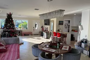 9541 Carlyle Ave, Surfside, FL 33154 - Photo 8