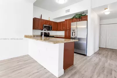 3340 Palomino Dr #211-2, Davie, FL 33024 - Photo 2