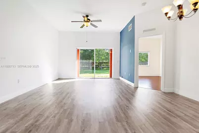 3340 Palomino Dr #211-2, Davie, FL 33024 - Photo 8