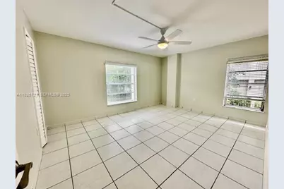 110 Salamanca Ave #206, Coral Gables, FL 33134 - Photo 6
