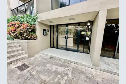 110 Salamanca Ave #206, Coral Gables, FL 33134 - Photo 20