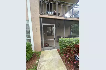 439 Lakeview Dr #106, Weston, FL 33326 - Photo 2