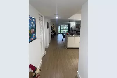 439 Lakeview Dr #106, Weston, FL 33326 - Photo 4