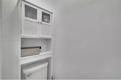 1135 Satinleaf St, Hollywood, FL 33019 - Photo 48