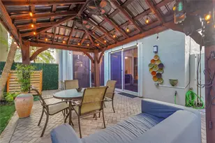 1135 Satinleaf St, Hollywood, FL 33019 - Photo 56