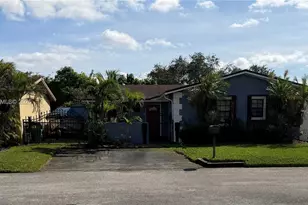 2926 NW 191st Ln, Miami Gardens, FL 33056 - Photo 1