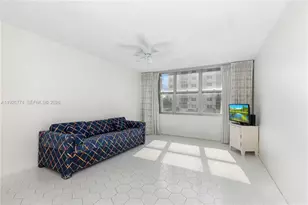 2751 S Ocean Dr, Hollywood, FL 33019 - Photo 18