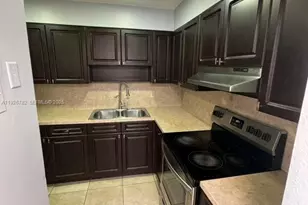 5050 NW 7th St, Miami, FL 33126 - Photo 10