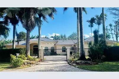 15335 SW 80th Ave, Palmetto Bay, FL 33157 - Photo 1
