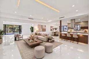 1200 Cleveland Rd, Miami Beach, FL 33141 - Photo 1