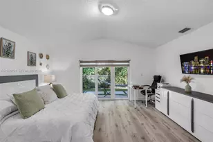 15241 Wilshire Ct, Pembroke Pines, FL 33027 - Photo 32