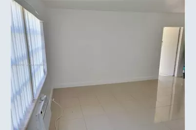 11935 NE 19th Dr #4, North Miami, FL 33181 - Photo 8