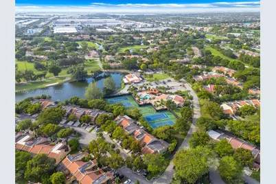 3430 Torremolinos Ave #C-34A, Doral, FL 33178 - Photo 44