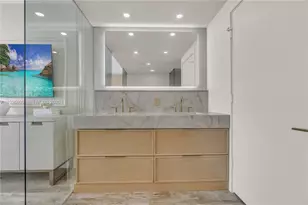 650 NE 32nd St, Miami, FL 33137 - Photo 16