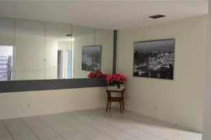 274 SW 9th St, Dania Beach, FL 33004 - Photo 4