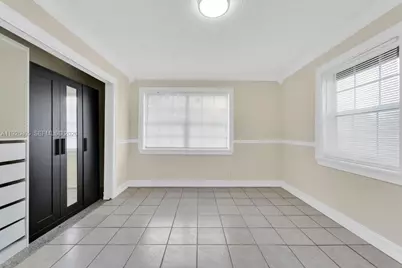 417 SW 3rd St, Hallandale Beach, FL 33009 - Photo 22