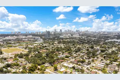 417 SW 3rd St, Hallandale Beach, FL 33009 - Photo 40