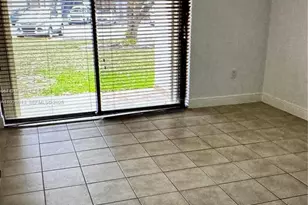 7130 NW 179th St, Hialeah, FL 33015 - Photo 8