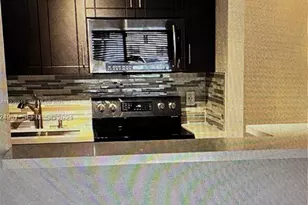 7130 NW 179th St, Hialeah, FL 33015 - Photo 4