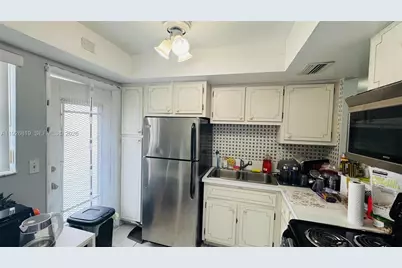 1333 E Hallandale Beach Blvd #134, Hallandale Beach, FL 33009 - Photo 18