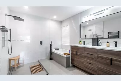 4908 Lombard Pass Dr, Lake Worth, FL 33463 - Photo 12