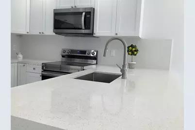 1653 SW 17th Ter #Front, Miami, FL 33145 - Photo 4